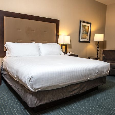 Holiday Inn Express & Suites Detroit - Novi By Ihg Εξωτερικό φωτογραφία