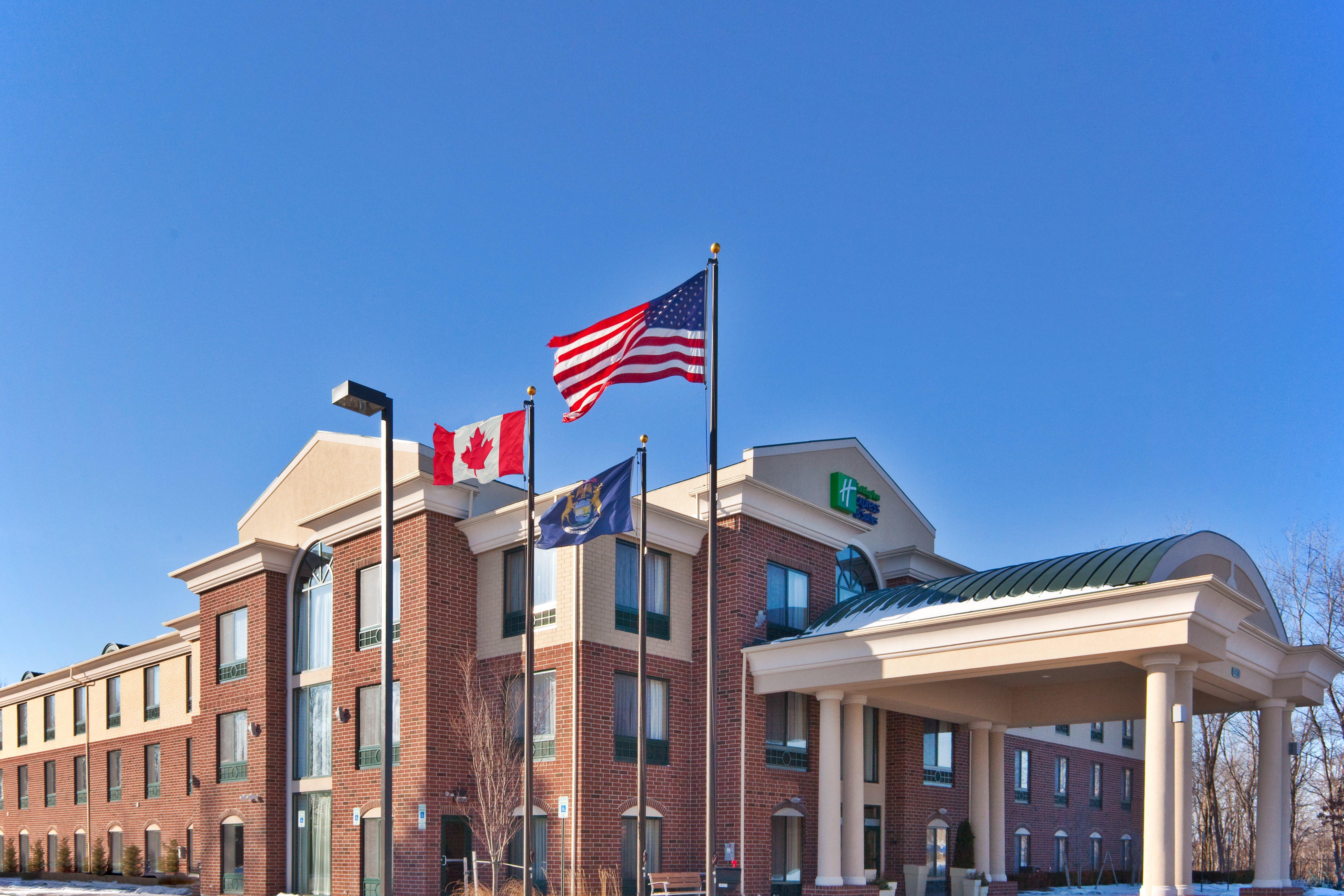 Holiday Inn Express & Suites Detroit - Novi By Ihg Εξωτερικό φωτογραφία