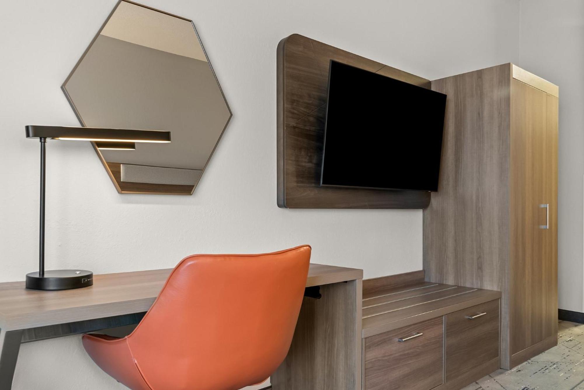 Holiday Inn Express & Suites Detroit - Novi By Ihg Εξωτερικό φωτογραφία