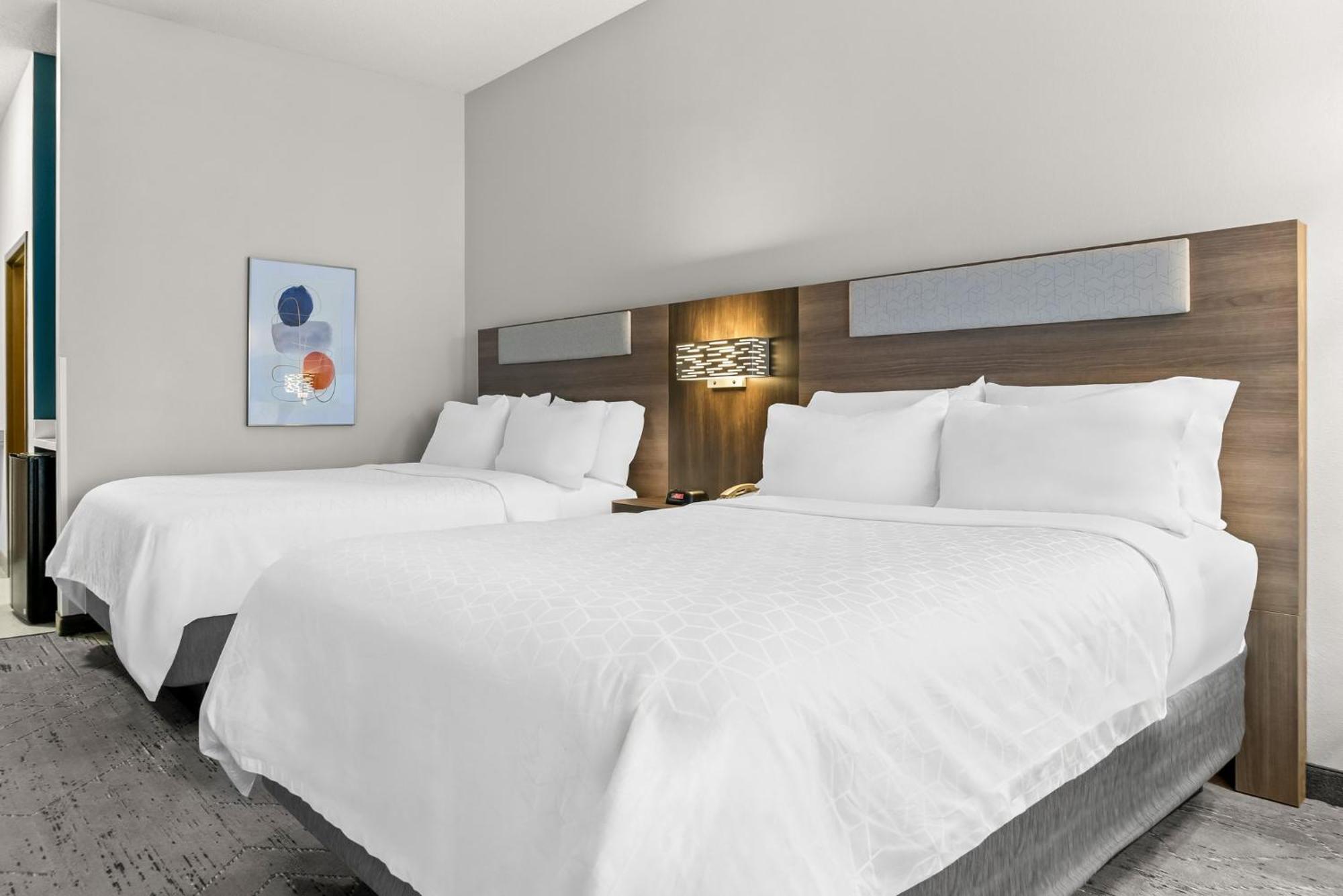 Holiday Inn Express & Suites Detroit - Novi By Ihg Εξωτερικό φωτογραφία
