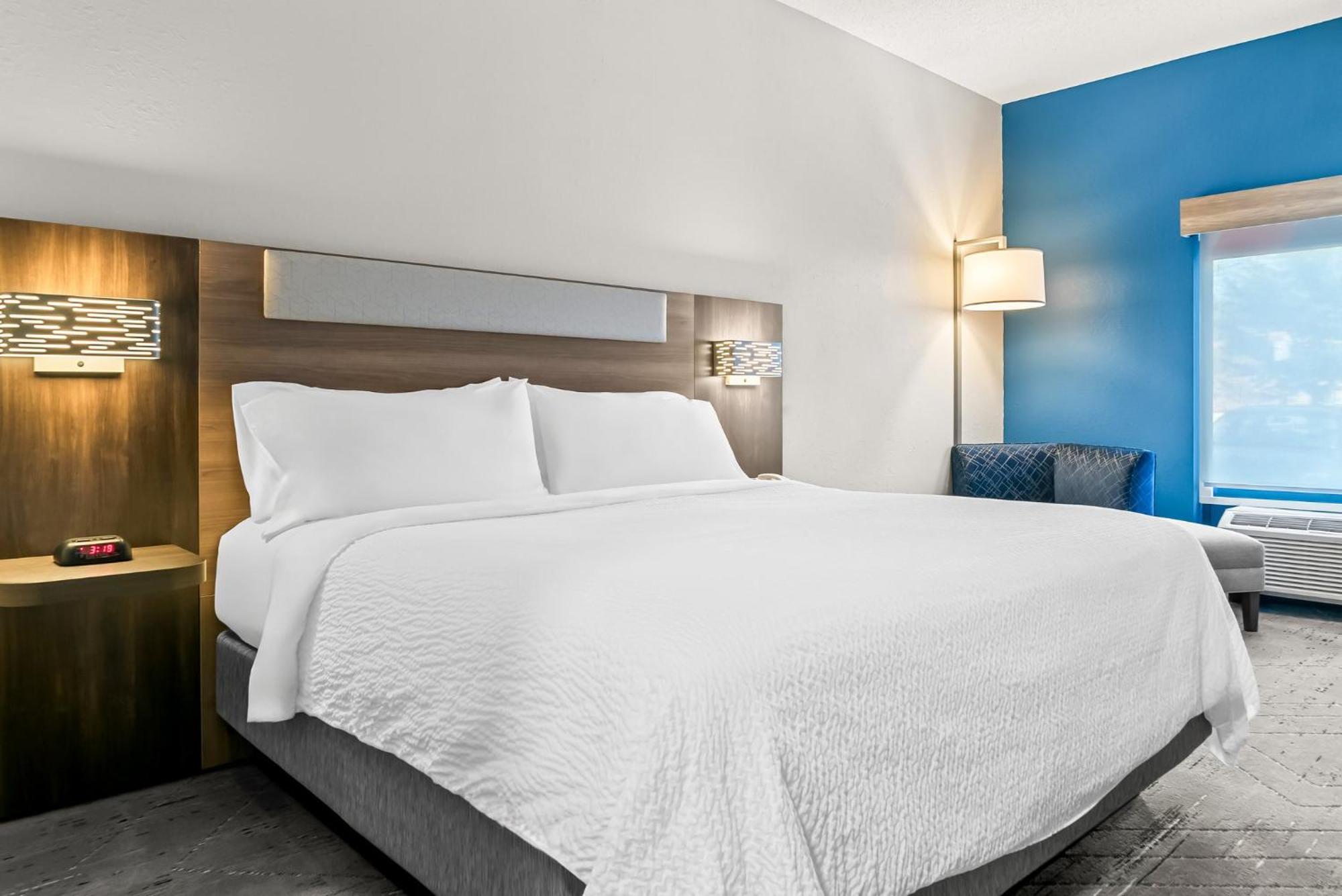 Holiday Inn Express & Suites Detroit - Novi By Ihg Εξωτερικό φωτογραφία