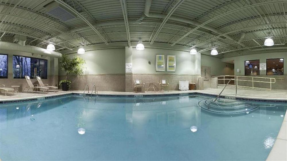 Holiday Inn Express & Suites Detroit - Novi By Ihg Εξωτερικό φωτογραφία