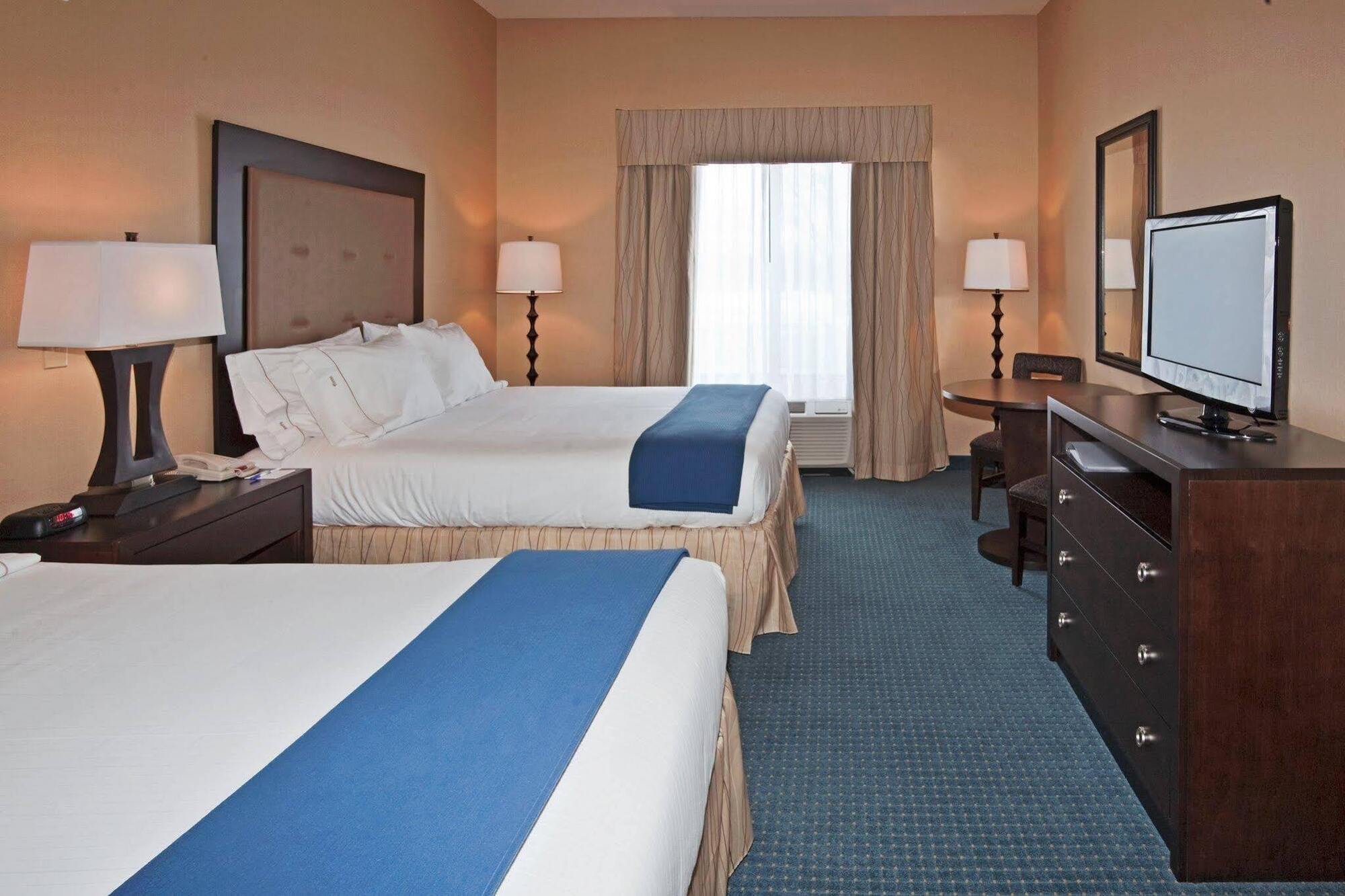 Holiday Inn Express & Suites Detroit - Novi By Ihg Εξωτερικό φωτογραφία